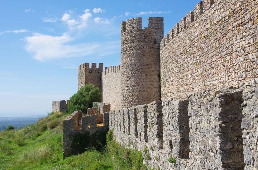 The Santiago do Cacém castle image 1